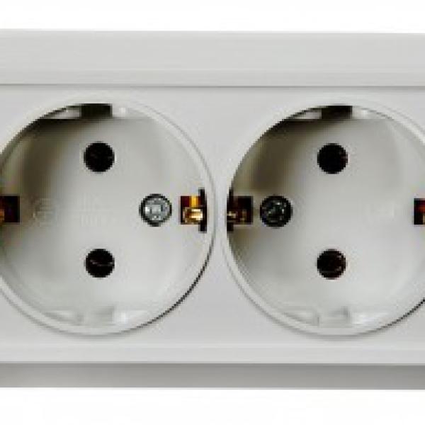 Розетка 2 м о/у с/з 16А белая керамика BOLLETO 7128